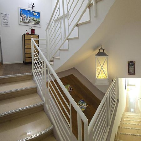 B&B 106 Maison de Charme Mola di Bari Extérieur photo