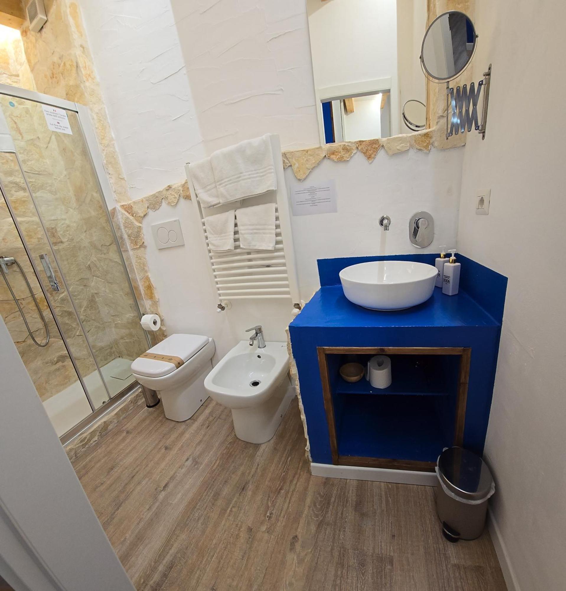 B&B 106 Maison de Charme Mola di Bari Extérieur photo