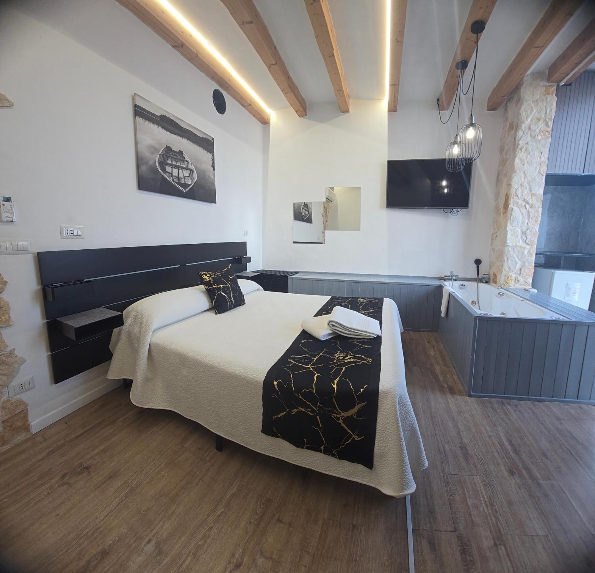 B&B 106 Maison de Charme Mola di Bari Extérieur photo